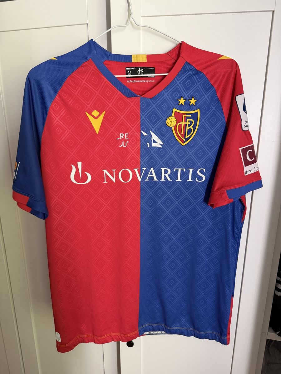 FC Basel Canottiere & Pantaloni: Matchworn Dan Ndoye Trikot - FC Basel – Usato da Möhlin venduto da cha_z76n 1