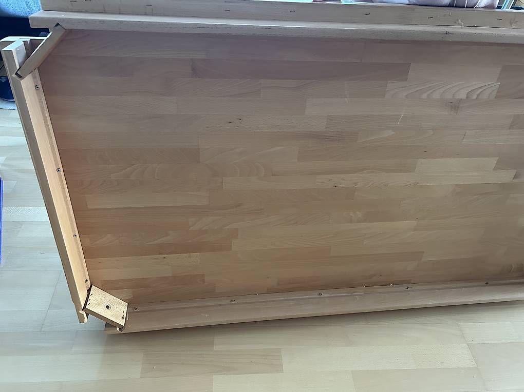 Tische: Esstisch Buche mit 4 Stühlen – Gebraucht aus Winterthur von PeMaWin 4