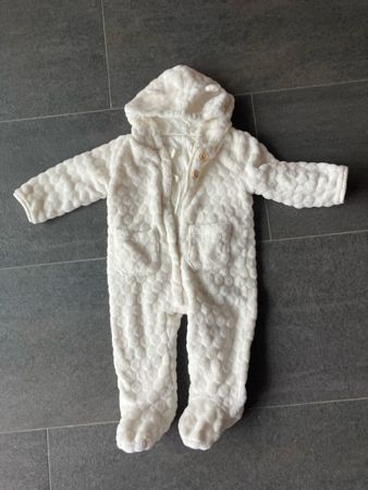 Warm onsie