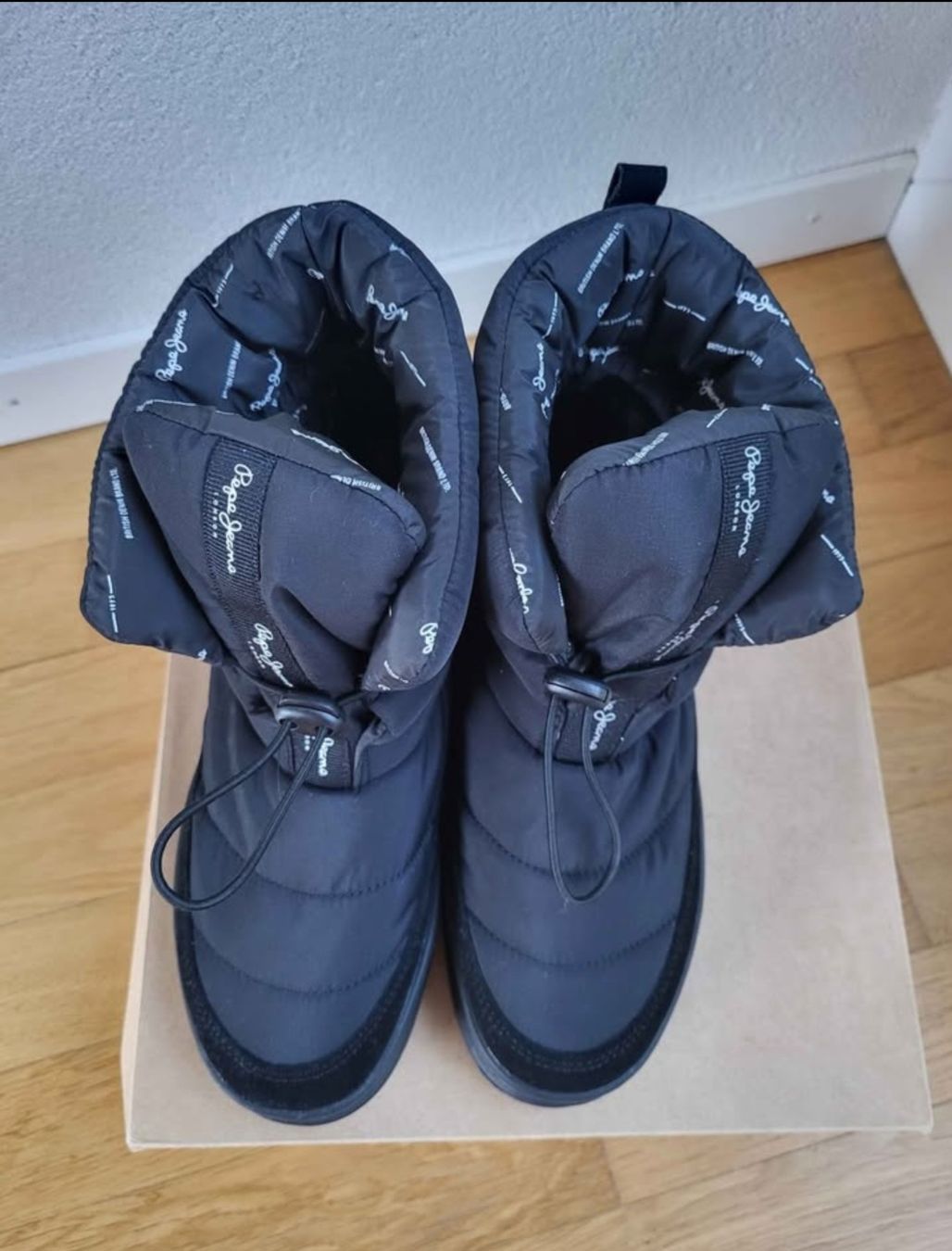 Pepe Jeans Scarpe da donna: Bottes de neige  39 – Nuovo e nell'imballaggio originale da Lavey-Village venduto da agaddy 2