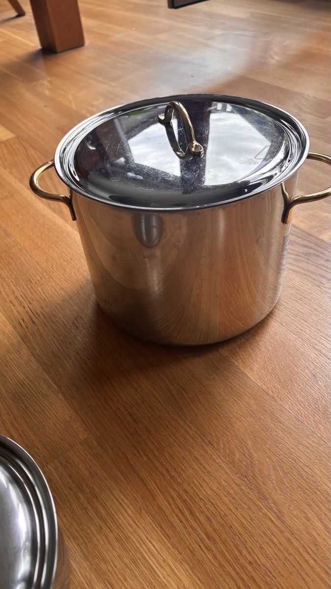 Sigg Padelle: 4 SIGG-Pfannen, Edelstahl – Usato da Basel venduto da Defne 5