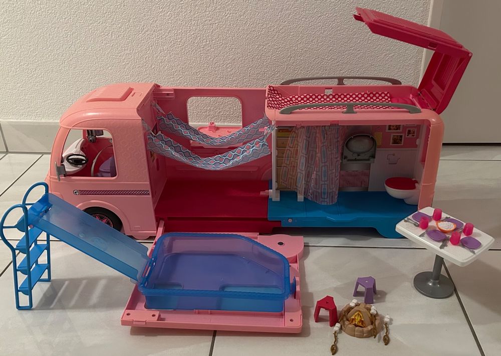 Schne Barbie Camper Mit Pool Bilder