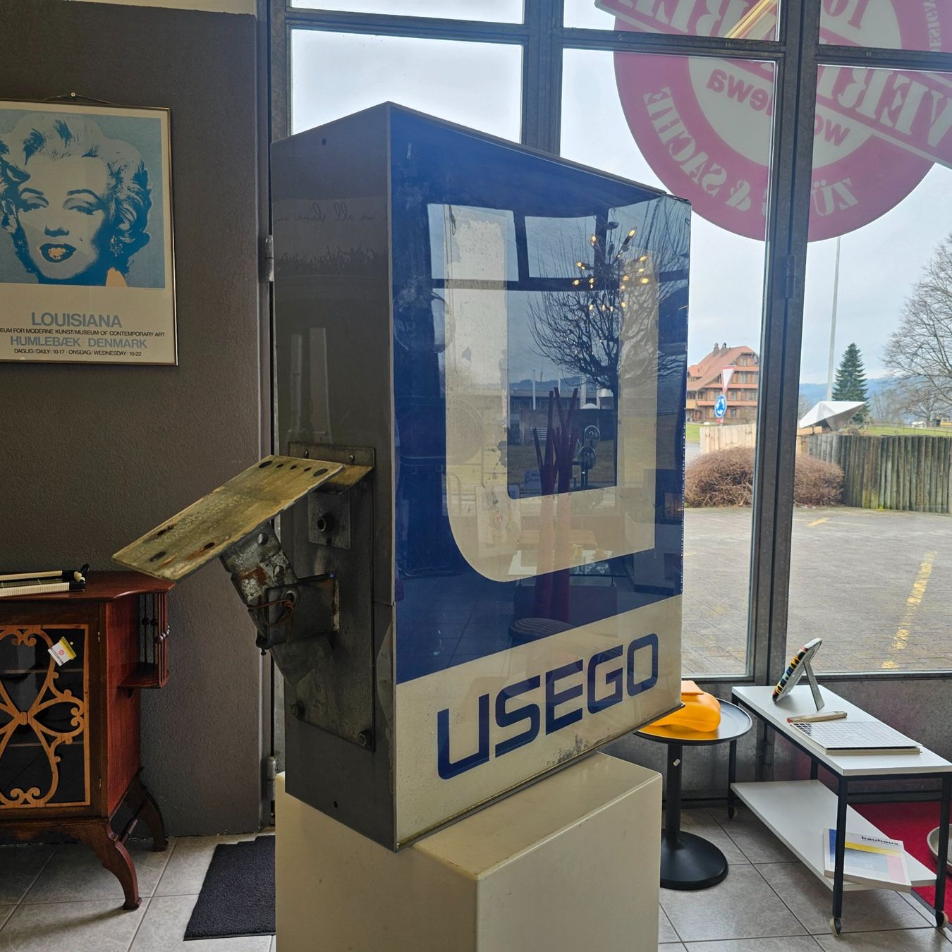 Lampade: USEGO Leuchtreklame Lightbox Schweizer Ladenkette Leuchte – Usato da Nottwil venduto da Wondewa-Shop 7