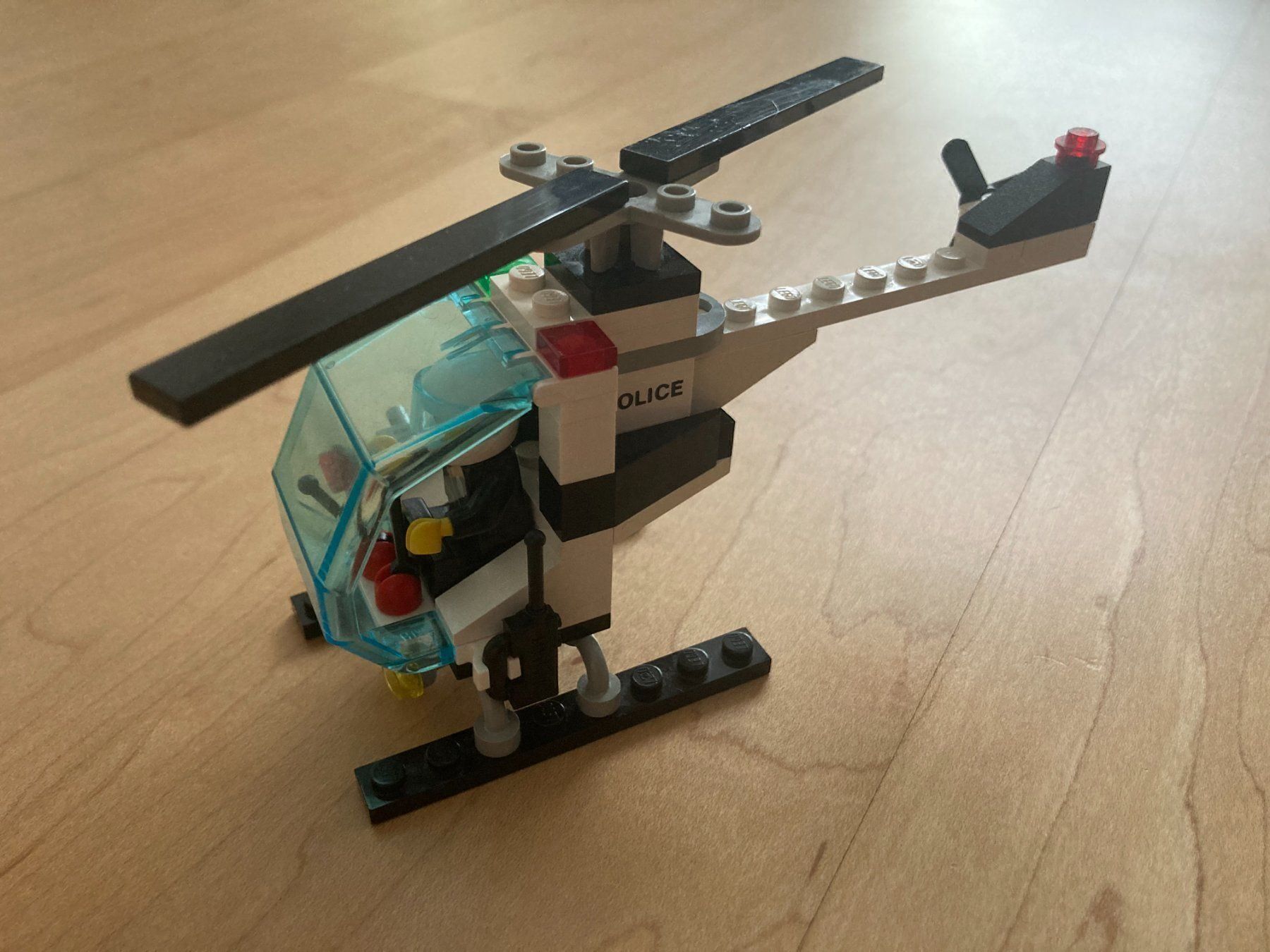 Lego Baukästen: Lego 6354 Polizeiteam mit Hubschrauber – Gebraucht aus Flawil von savoypremium 1
