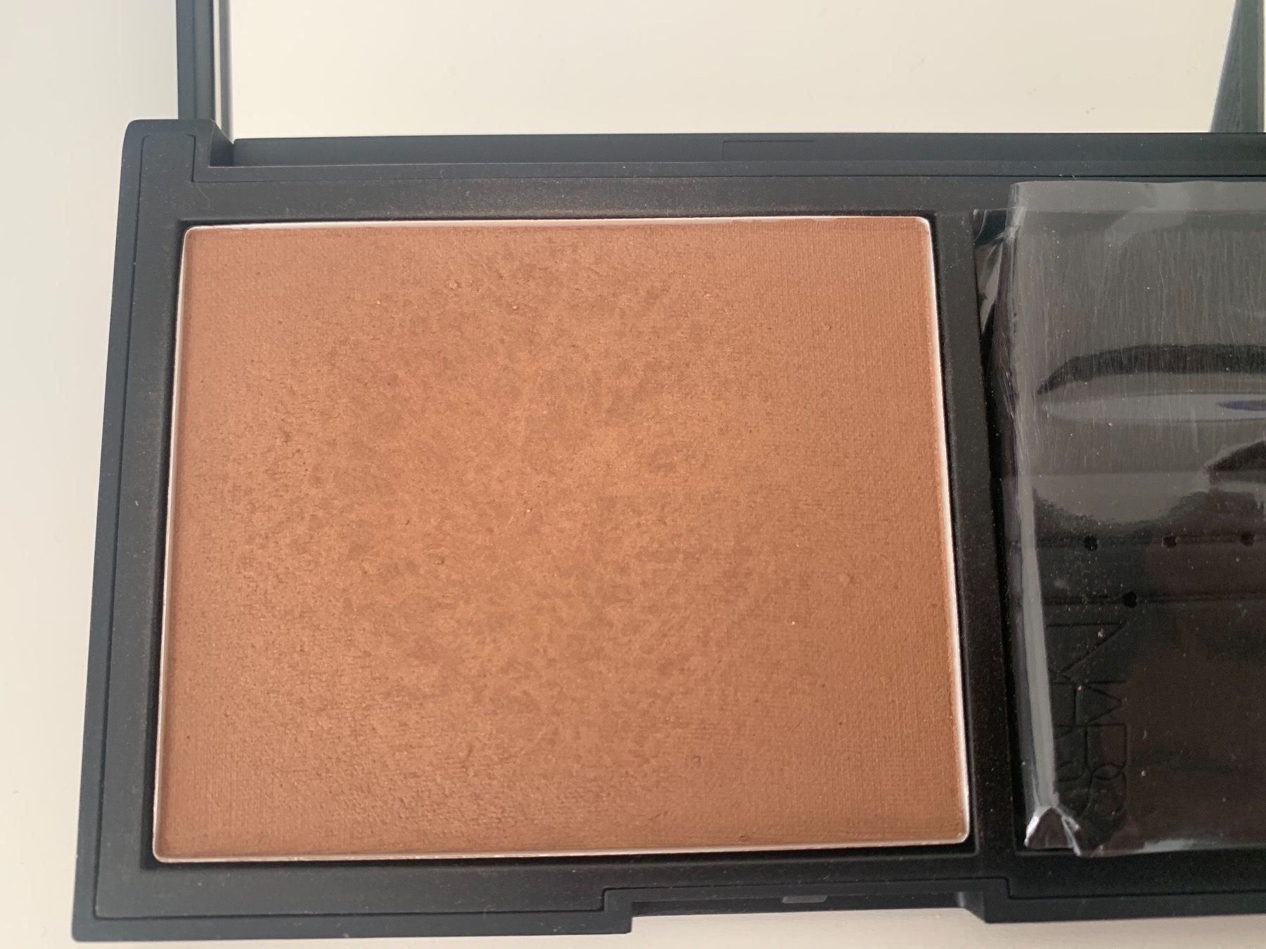 Nars Make-up: NARS LIMITIERTER LAGUNA TIARE BRONZER10g – Usato da Zürich venduto da deruja 3