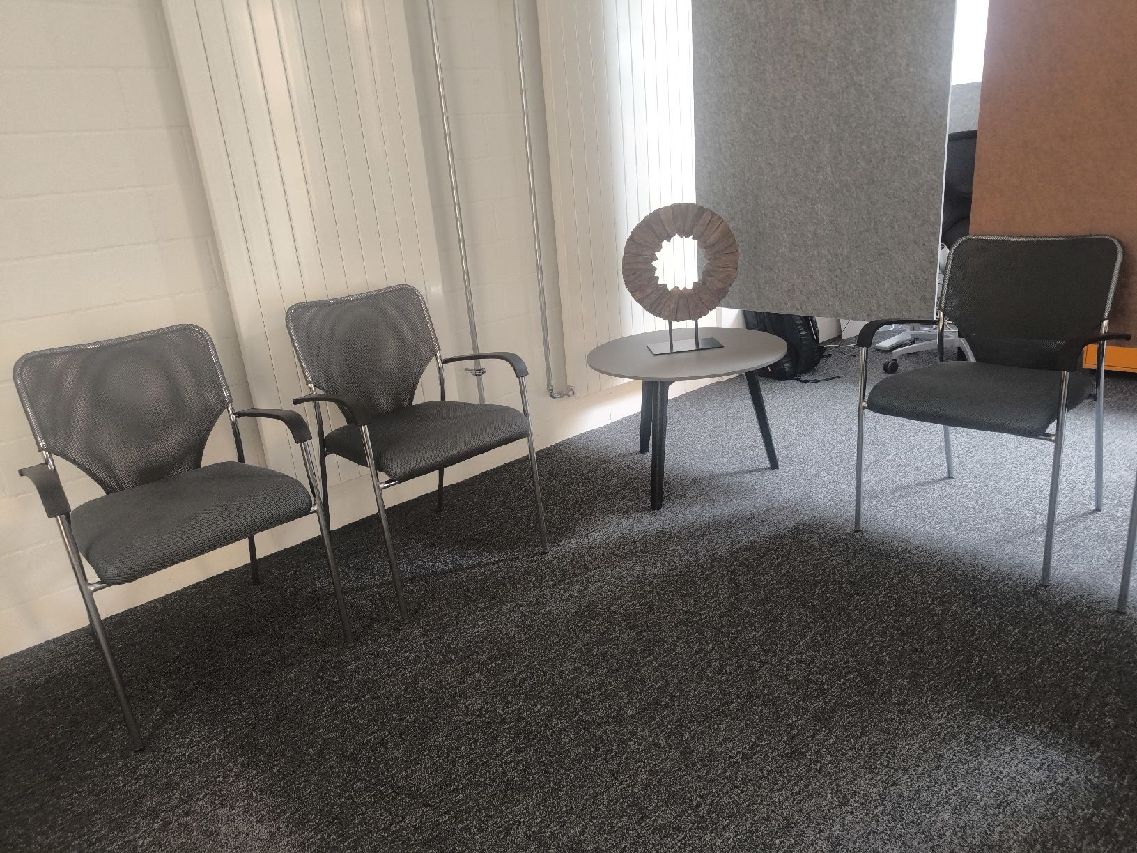 Stühle: 12x Konferenzstuhl stapelbar – Neu (gemäss Beschreibung) aus Basel von ghostrider18 1