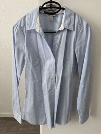 H&M Bluse Gr. 36, hellblau-weiss gestreift, Top Zustand!