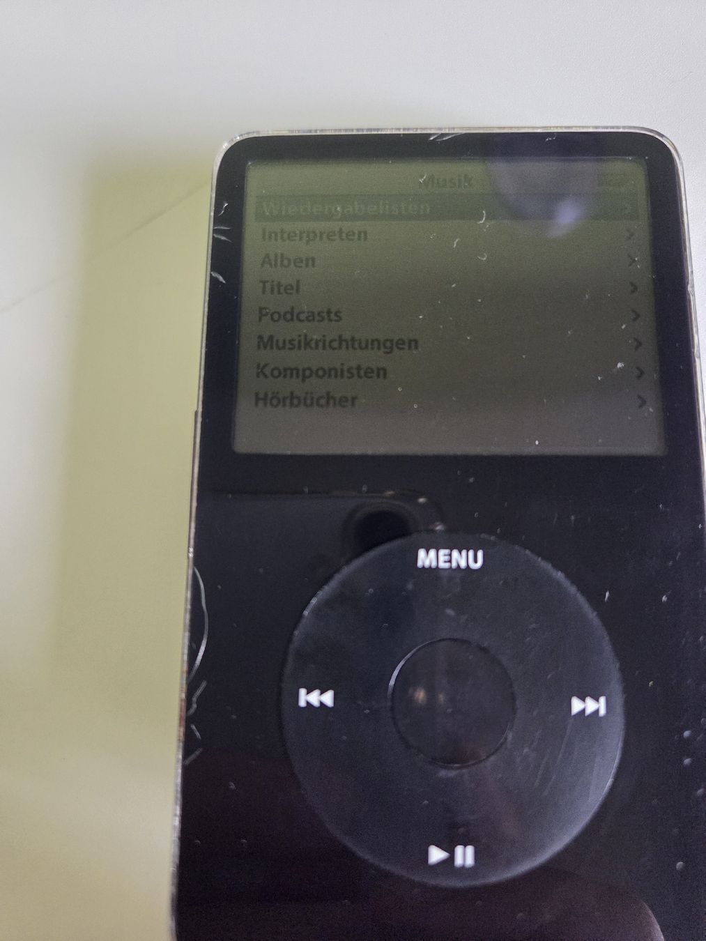 Apple Tragbarer Mediaplayer: iPod 5 Generation 30GB neuer akku – Gebraucht aus Niederrohrdorf von jet_b7s7 1