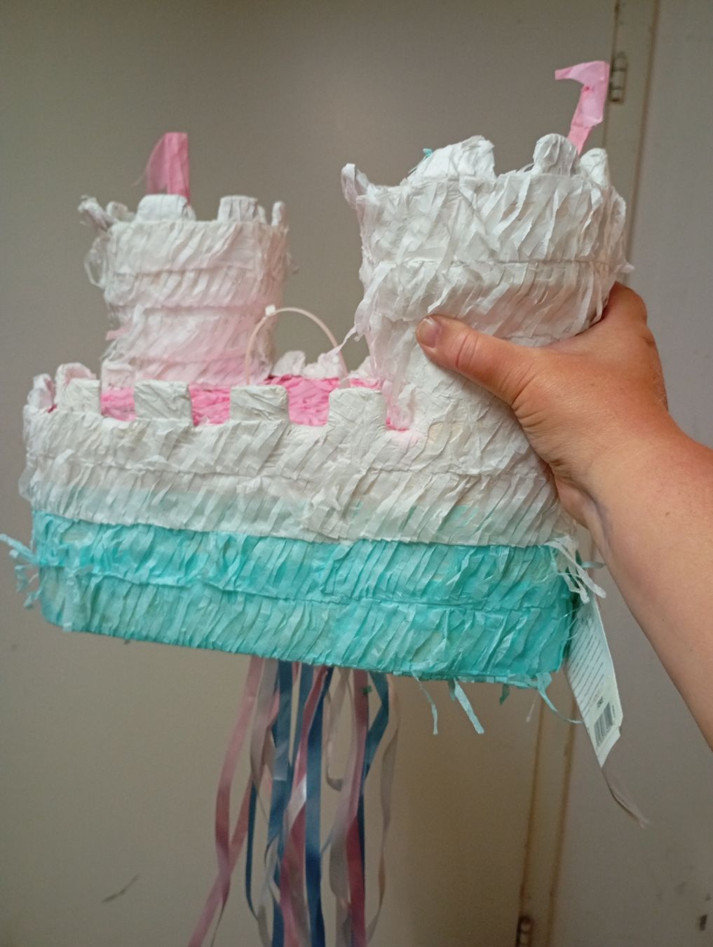 Tutte le decorazioni: Pinata Schloss  – Nuovo (secondo la descrizione) da Winterthur venduto da pjuma01 1