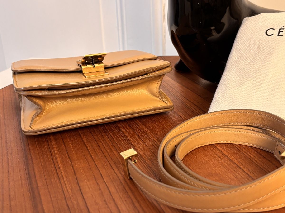 Celine Borse da donna: 100% Celine Classic Box Bag Beige Small  – Usato da Winterthur venduto da Atelier.W.Maison 4