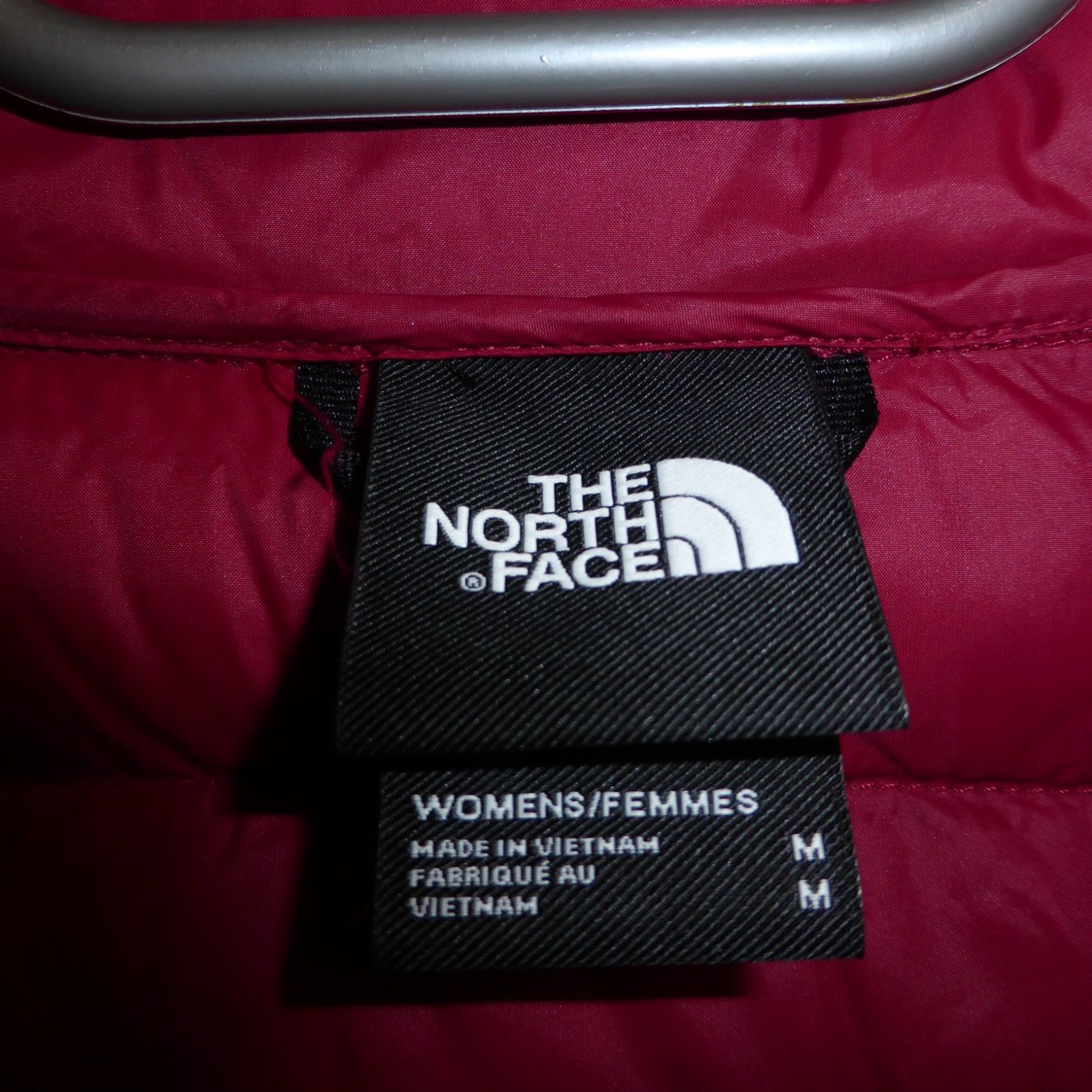 North Face Giacche: Daunenjacke THE NORTH FACE, Gr. M / NEU – Nuovo (secondo la descrizione) da St.Gallen venduto da regenbogen5 1