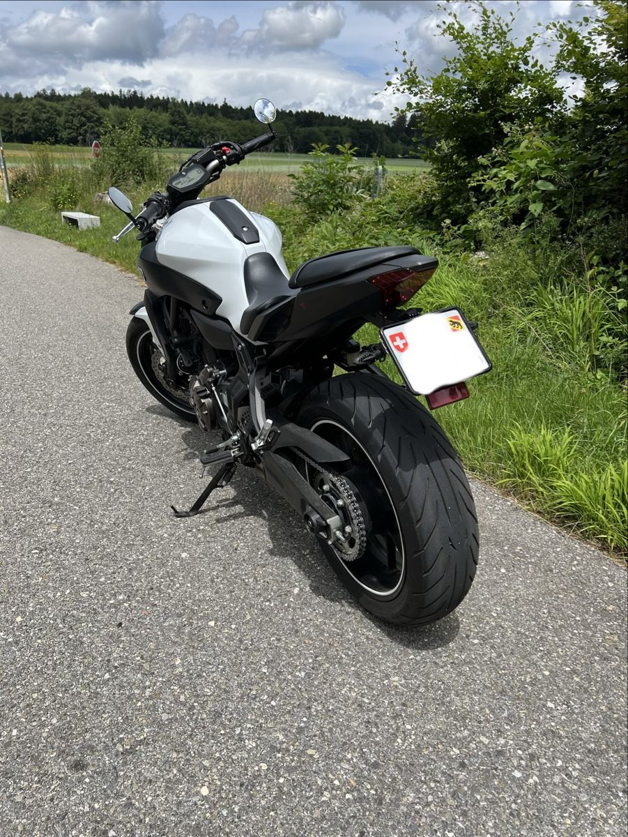 Yamaha Strada: Yamaha MT 07 aus erster Hand – Usato da Ortschwaben venduto da Manly0809 3