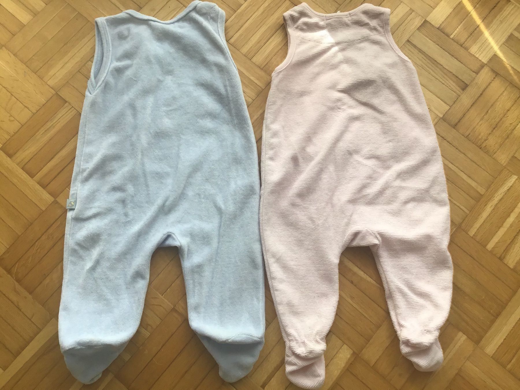 H&M Pigiama & Simili: 2 Strampler Grösse 62/68 rosa/hellblau – Usato da Emmenbrücke venduto da Hathor123 1
