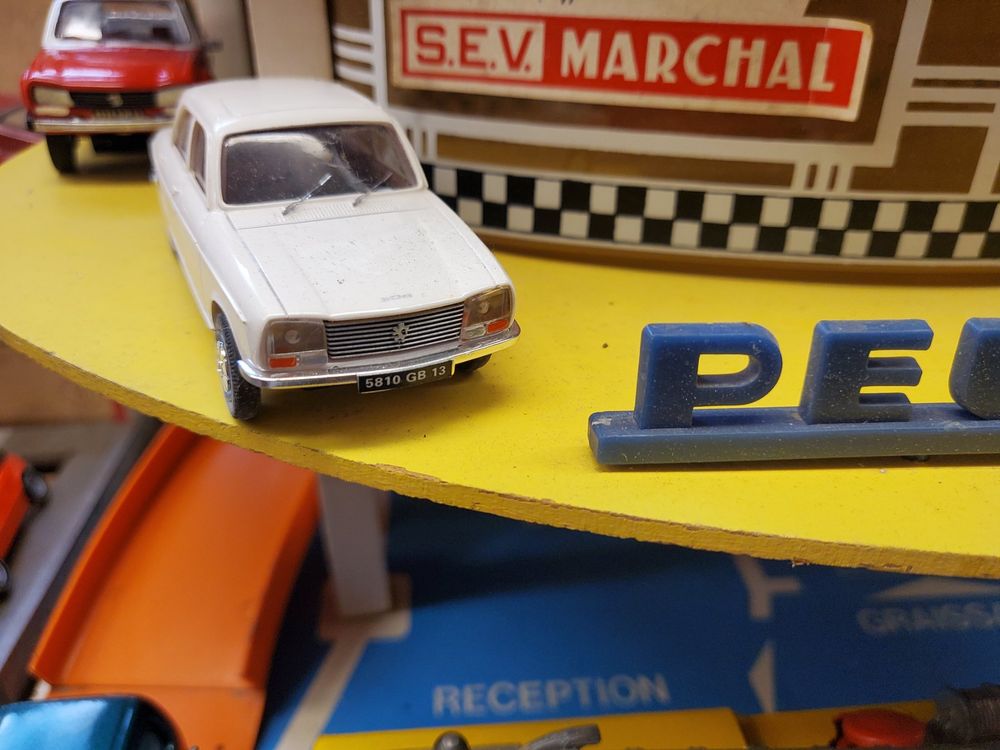 Peugeot 304 Coupé 1/43 Aquavit