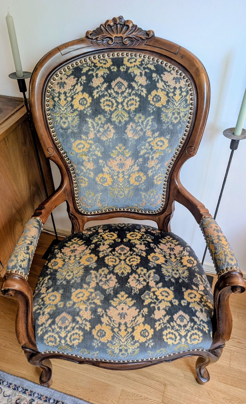 Sessel: Vintage Sessel / Fauteuil mit Blumen-Muster  – Gebraucht aus Zürich von Kmrx74 1