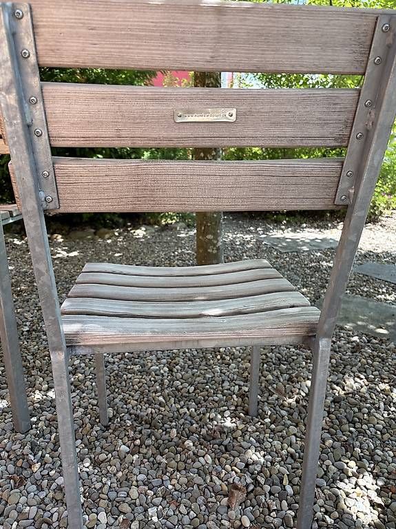 Set di tavolo e panche: Gartentisch und Gartenstühle Schweizer Holz Lärche 140 x 80 – Usato da Hombrechtikon venduto da sch_f7lz 4