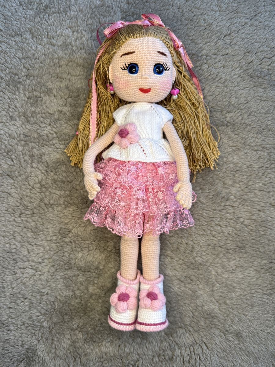 Bambole: Handgemachte Amigurumi Mädchenpuppe – Nuovo e nell'imballaggio originale da Muttenz venduto da Sarina_nadine