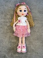 Handgemachte Amigurumi Mädchenpuppe