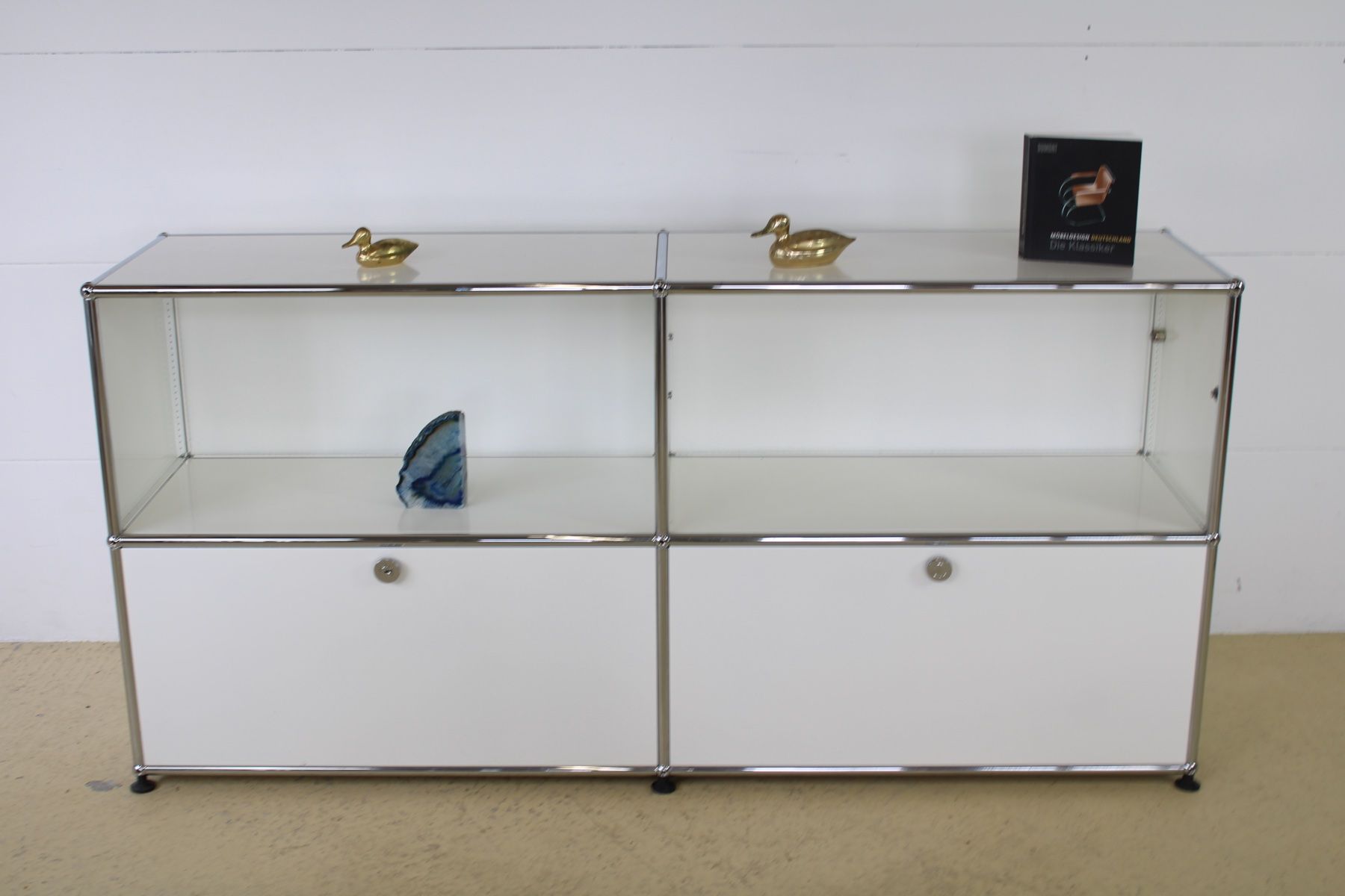 USM Kommoden: USM Sideboard in Reinweiss – Gebraucht aus Meinisberg von atelier_TILIJA 5