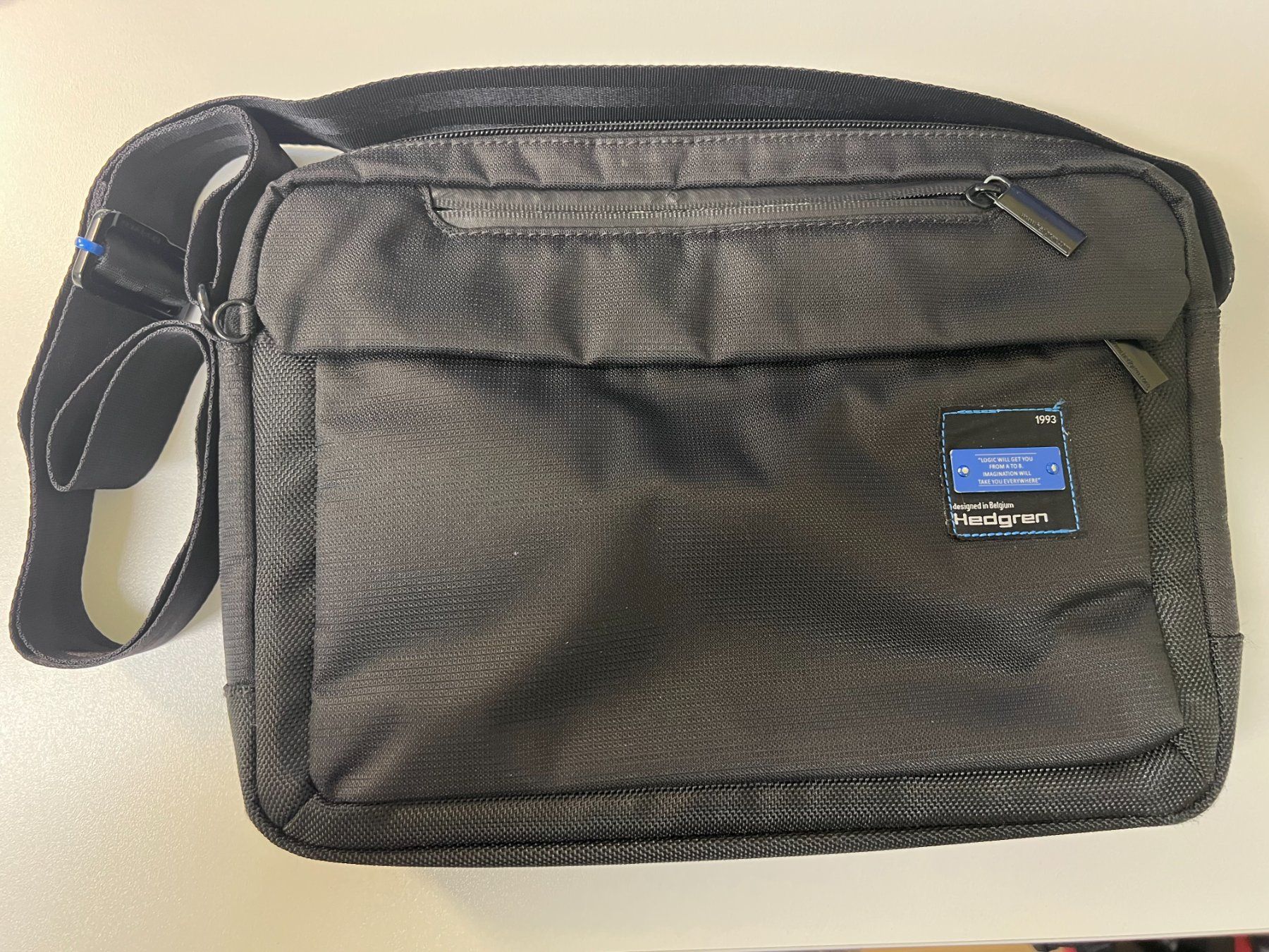 Borse: Messanger Tasche schwarz – Usato da Unterengstringen venduto da hausraus