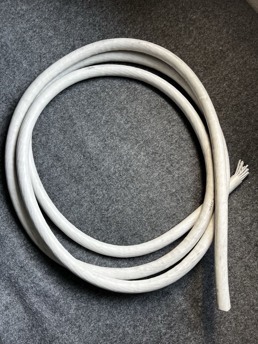 Cavi: Audio Multicore, 20 Kanal symmetrisch, 4m – Usato da Effretikon venduto da Krizflew
