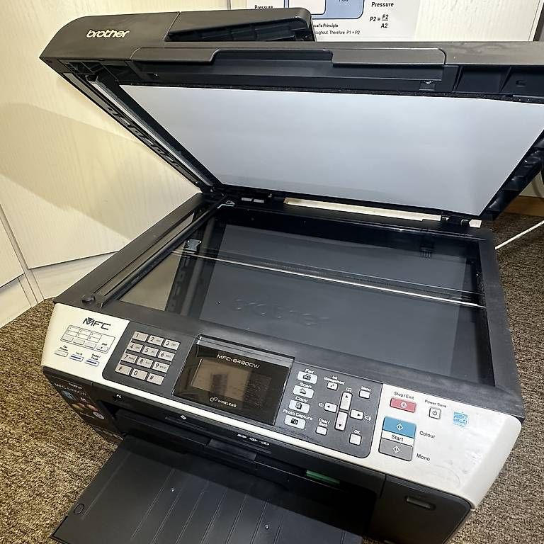 Stampanti: Brother MFC 6490 CW – Usato da Neuenhof venduto da Chrsch58 2
