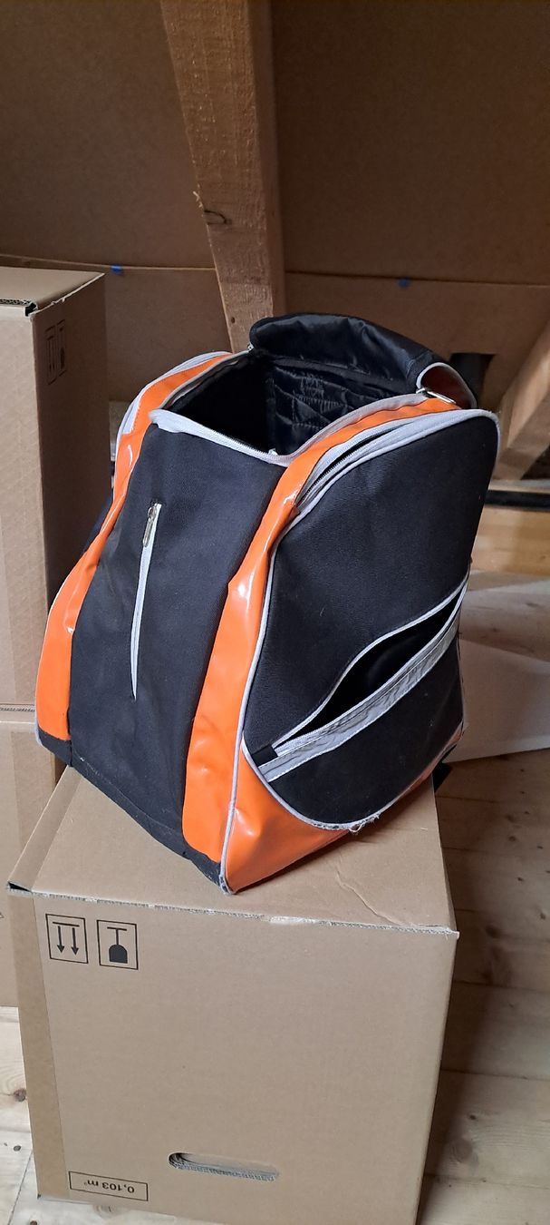Board: Snowboard-Schuhe & Tasche – Usato da Stüsslingen venduto da Pascal.Sch1993 3