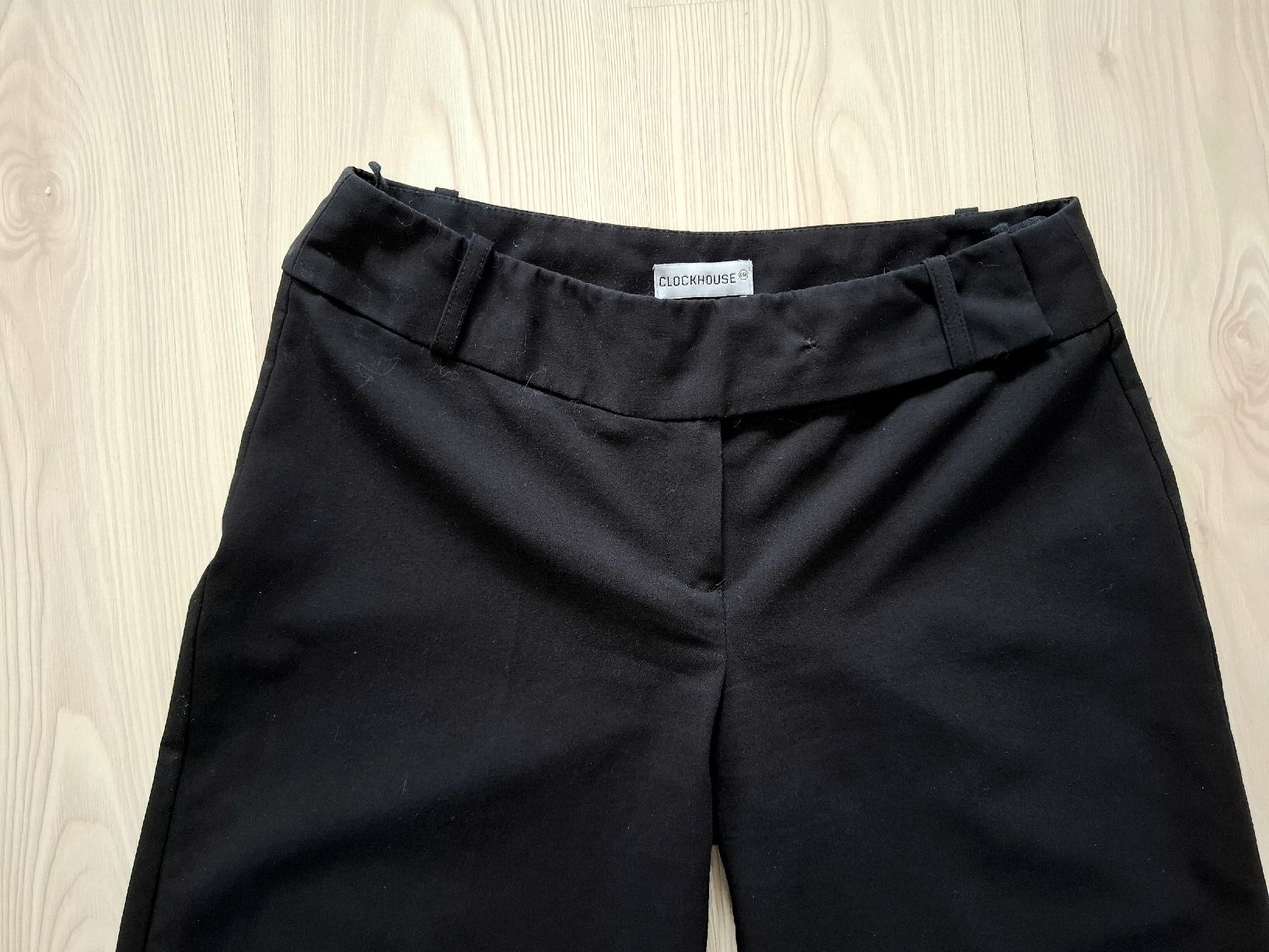C&A Pantaloni: Pantalon large noir Marlene – Usato da La Chaux-de-Fonds venduto da matsujun 1