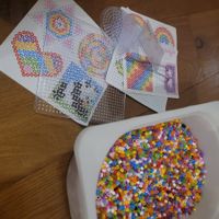 BA: Grosser Mix Bügelperlen mit Schablonen
