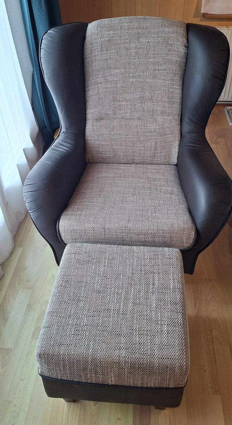 Sessel: Sessel mit Hocker braun – Gebraucht aus Sattel von SchulerTS