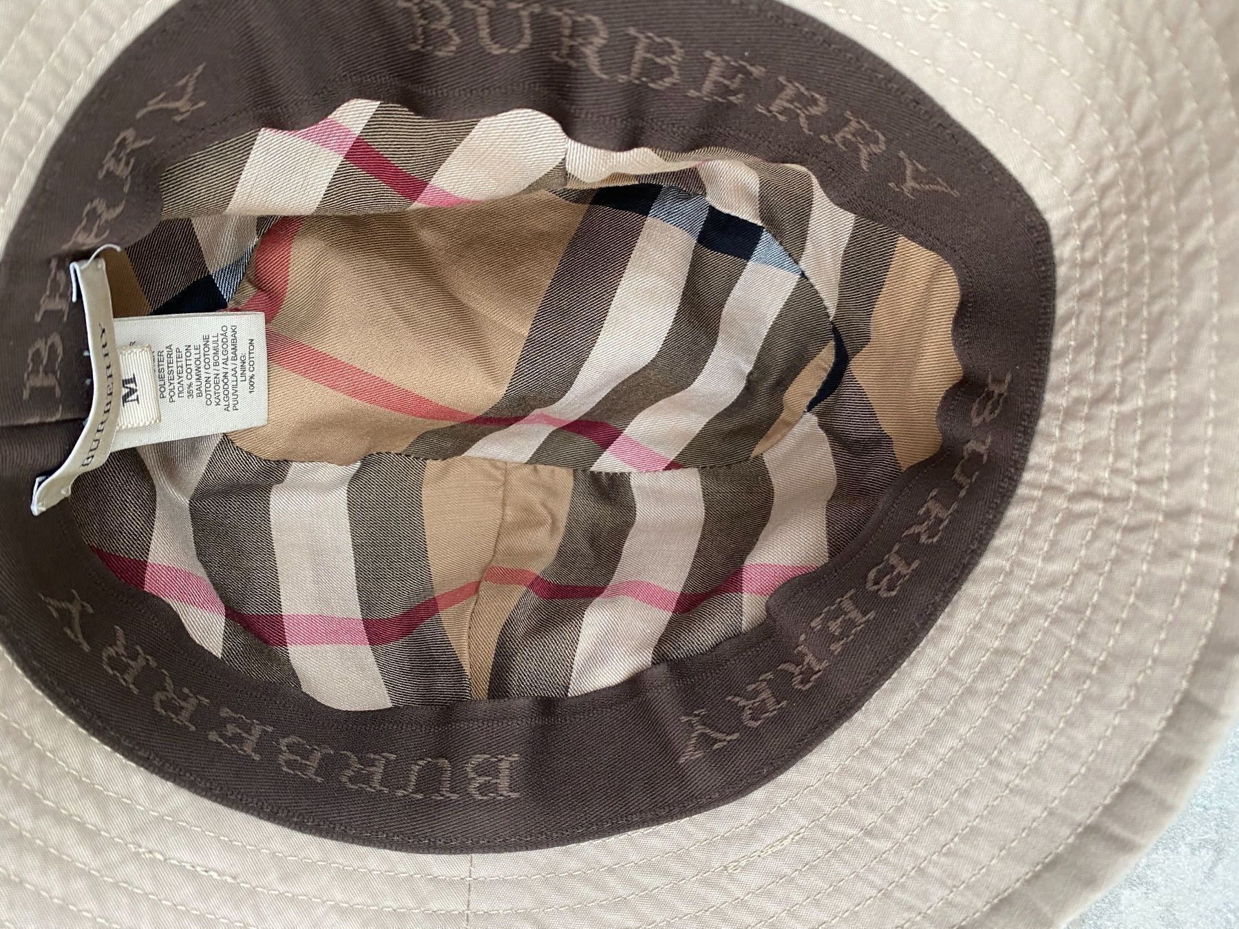 Burberry Copricapi, berretti & cappellini: Burberry Hut – Usato da Arlesheim venduto da FabiKl 1