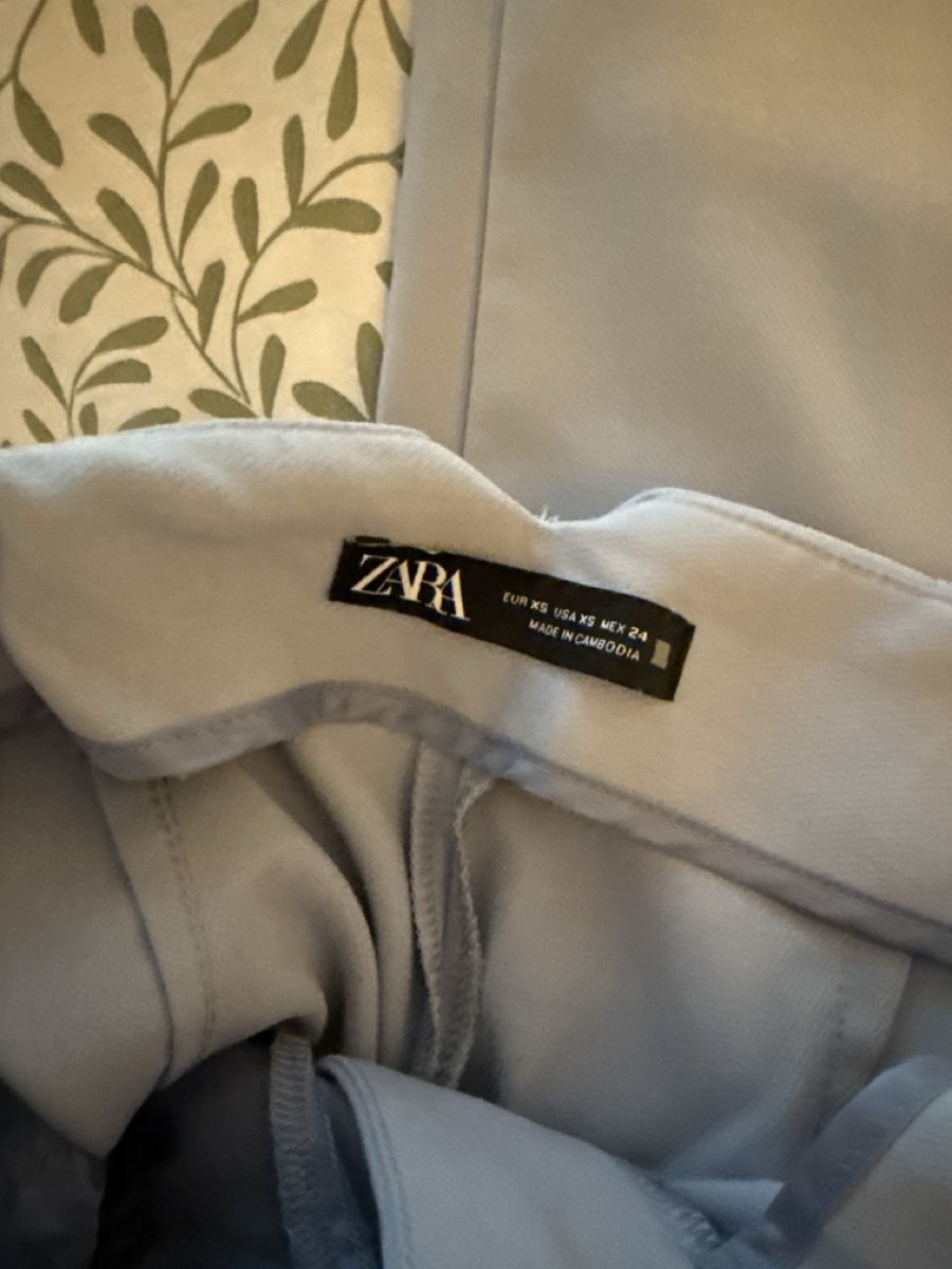 Zara Pantaloni: Zara Stoffhose, hellblau, Grösse XS – Usato da Bern venduto da fab_tx65 1