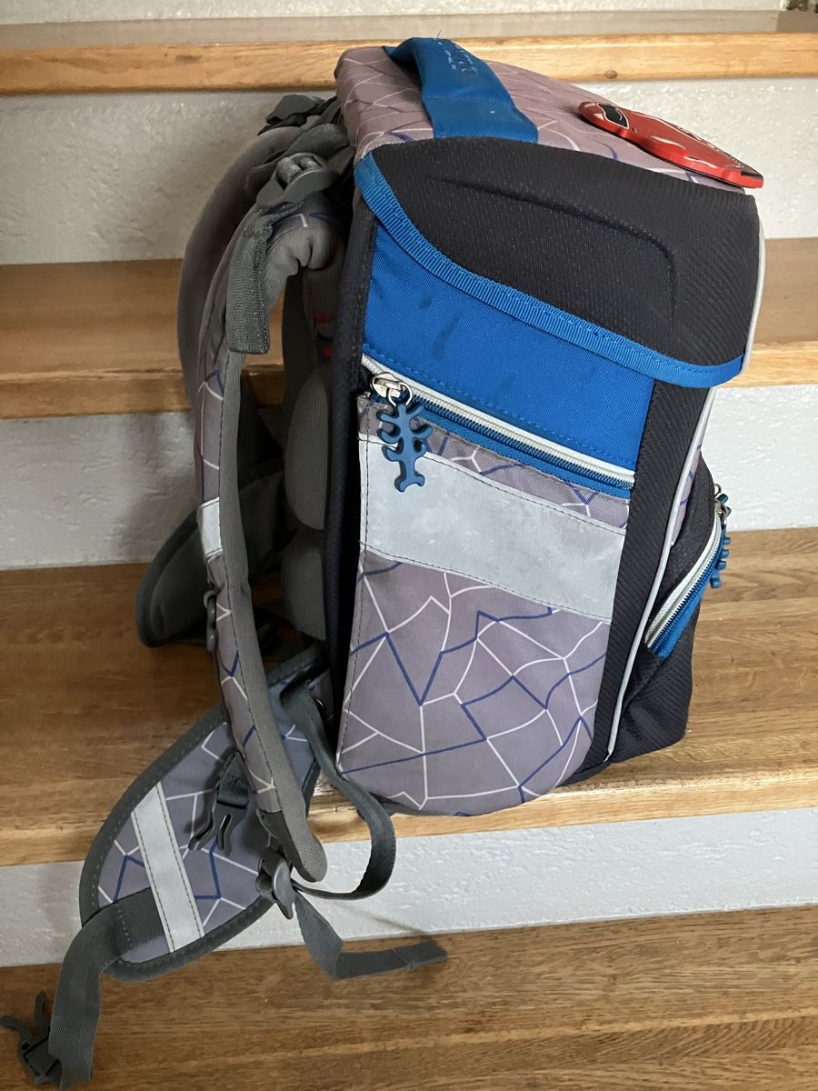 Step by Step Rucksäcke: Zaino Step by Step grigio e blu – Gebraucht aus Binningen von julioskij 2