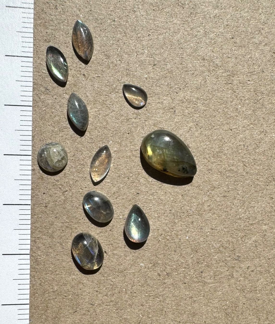 Pietre preziose: 10 Stk  Cabochons Labradorit echt gross    EXTRA viel  FEUER – Nuovo e nell'imballaggio originale da Leuggern venduto da gemshow 6