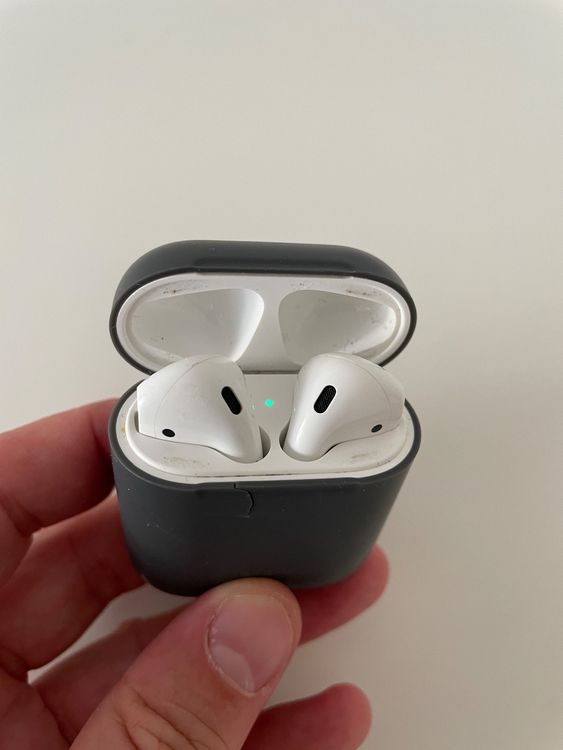 Apple AirPods 2 | Kaufen auf Ricardo