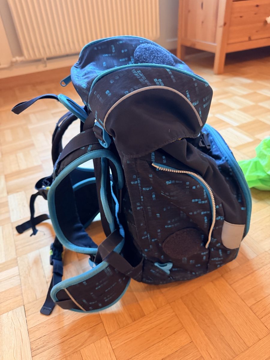Ergobag Borse & Zaini: ERGOBAG Schulrucksack Blau – Usato da Stein AR venduto da dosehoch2 9