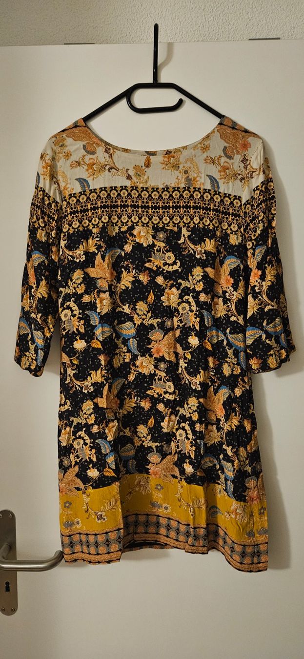 Desigual Kleider: Desigual Kleid in herbstlichen Farben – Gebraucht aus Volketswil von lullu64 1