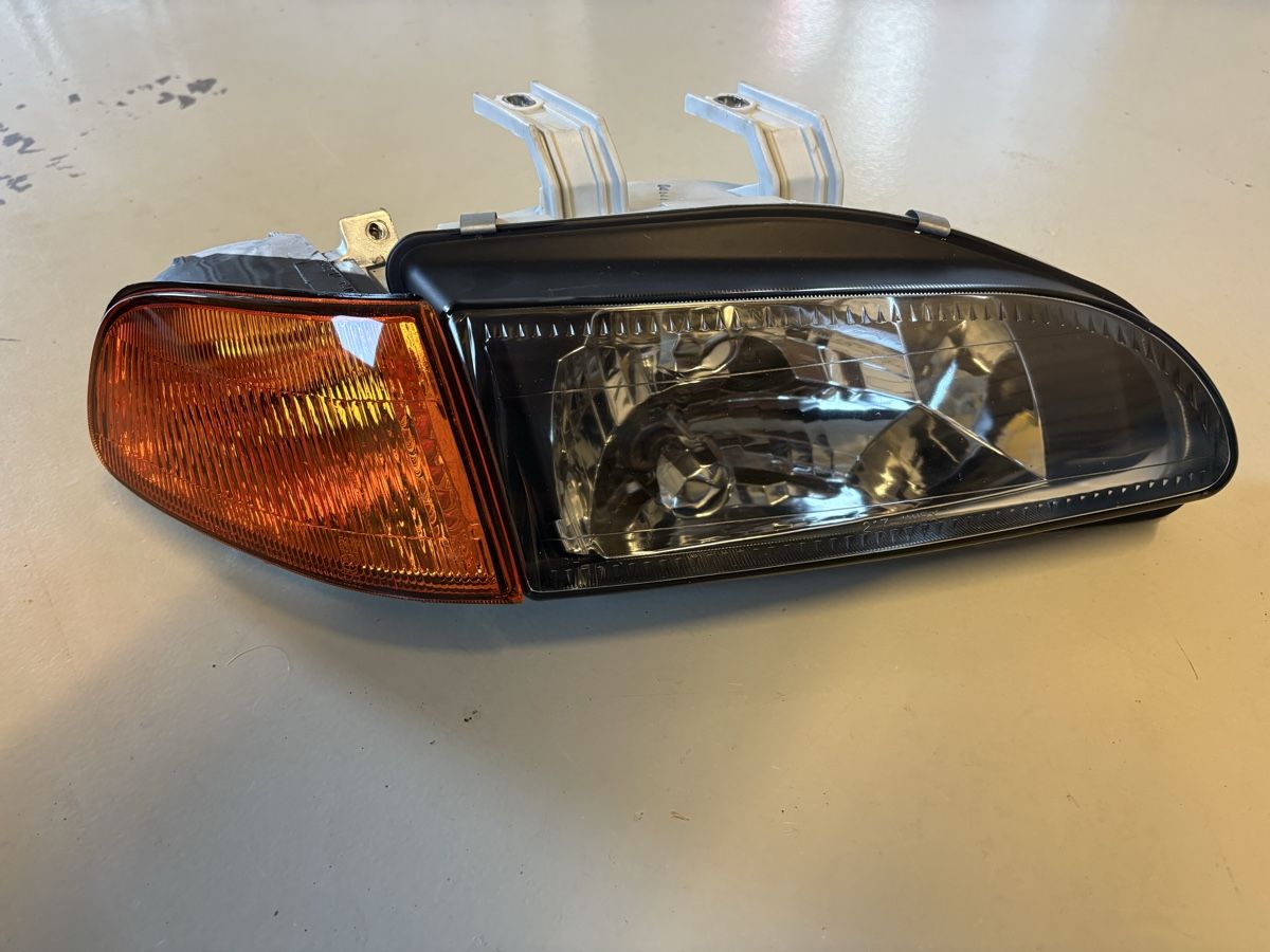 Honda Fari: Civic EG Scheinwerfer – Usato da Frümsen venduto da Digital_Ilusion 4