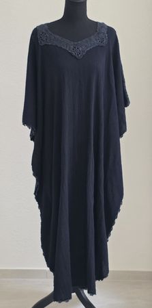 Damen Kaftan  schwarz mit Häkelbesatz 1 size 