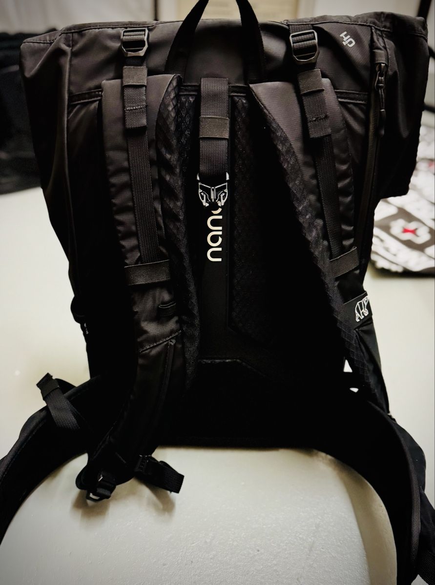 Zaini: Nanuq Alpine Pro Rucksack schwarz – Nuovo (secondo la descrizione) da Zürich venduto da romanvilliger 1