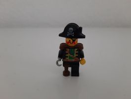 Lego Kapitän Rotbart Figure