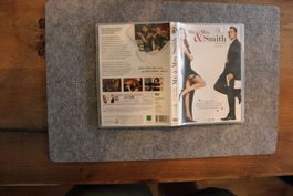 Mr. & Mrs. Smith DVD ( 327)