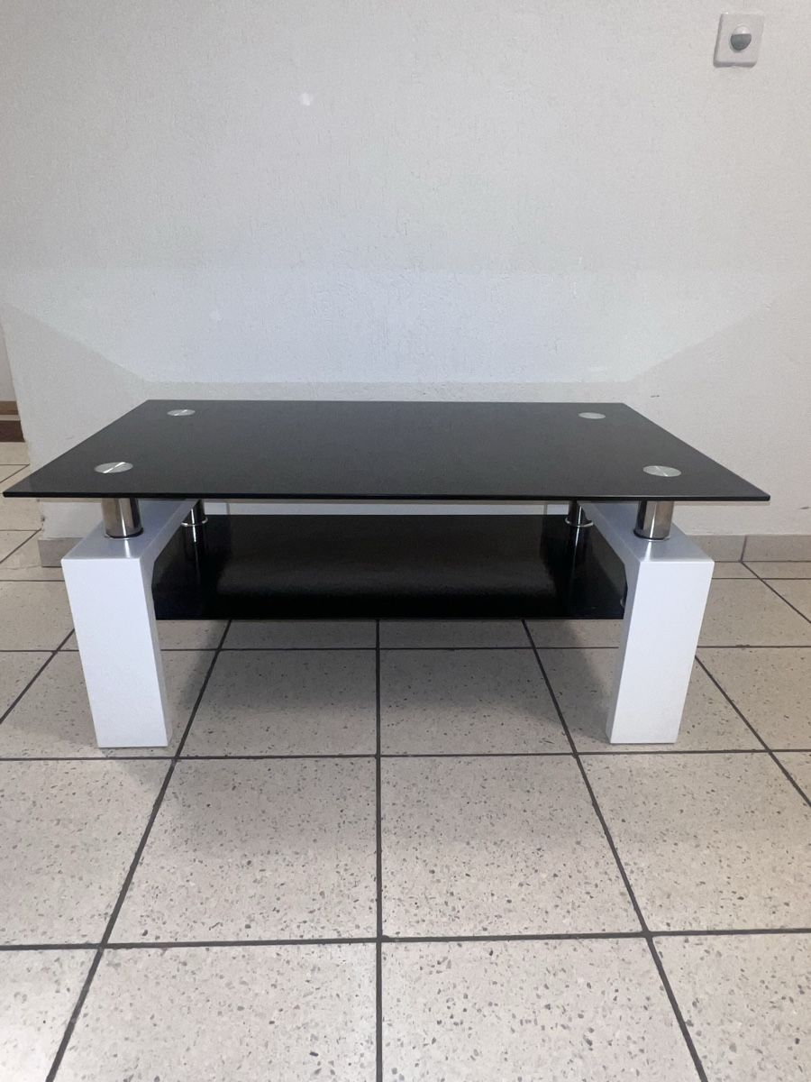 Tavoli: Couchtisch – Nuovo (secondo la descrizione) da Winterthur venduto da aod_hsv7 2