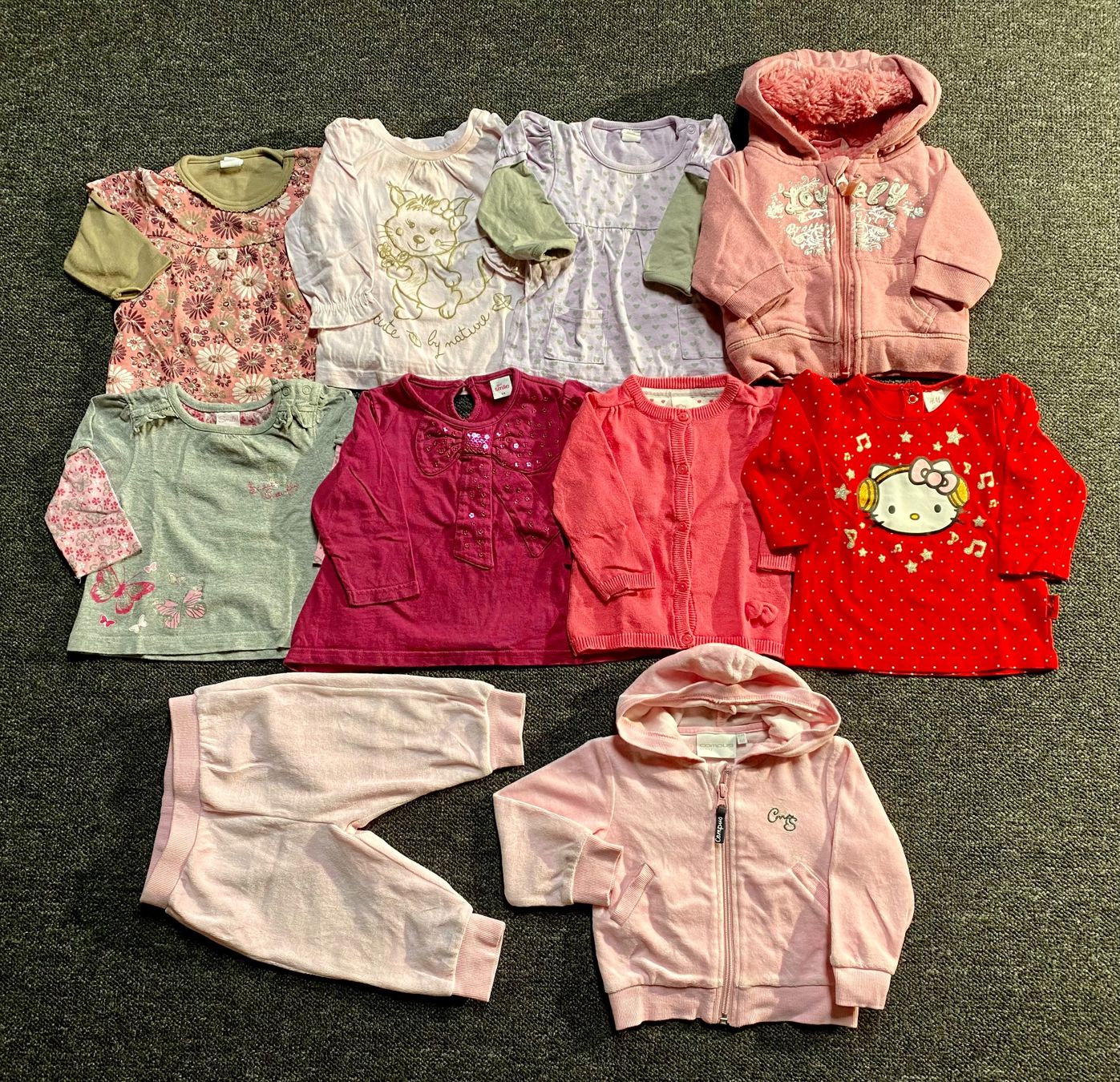 Lotti & Set di vestiti: Grosses Mädchen Kleiderpaket Grösse 68 – Usato da Worben venduto da Teddy112 1