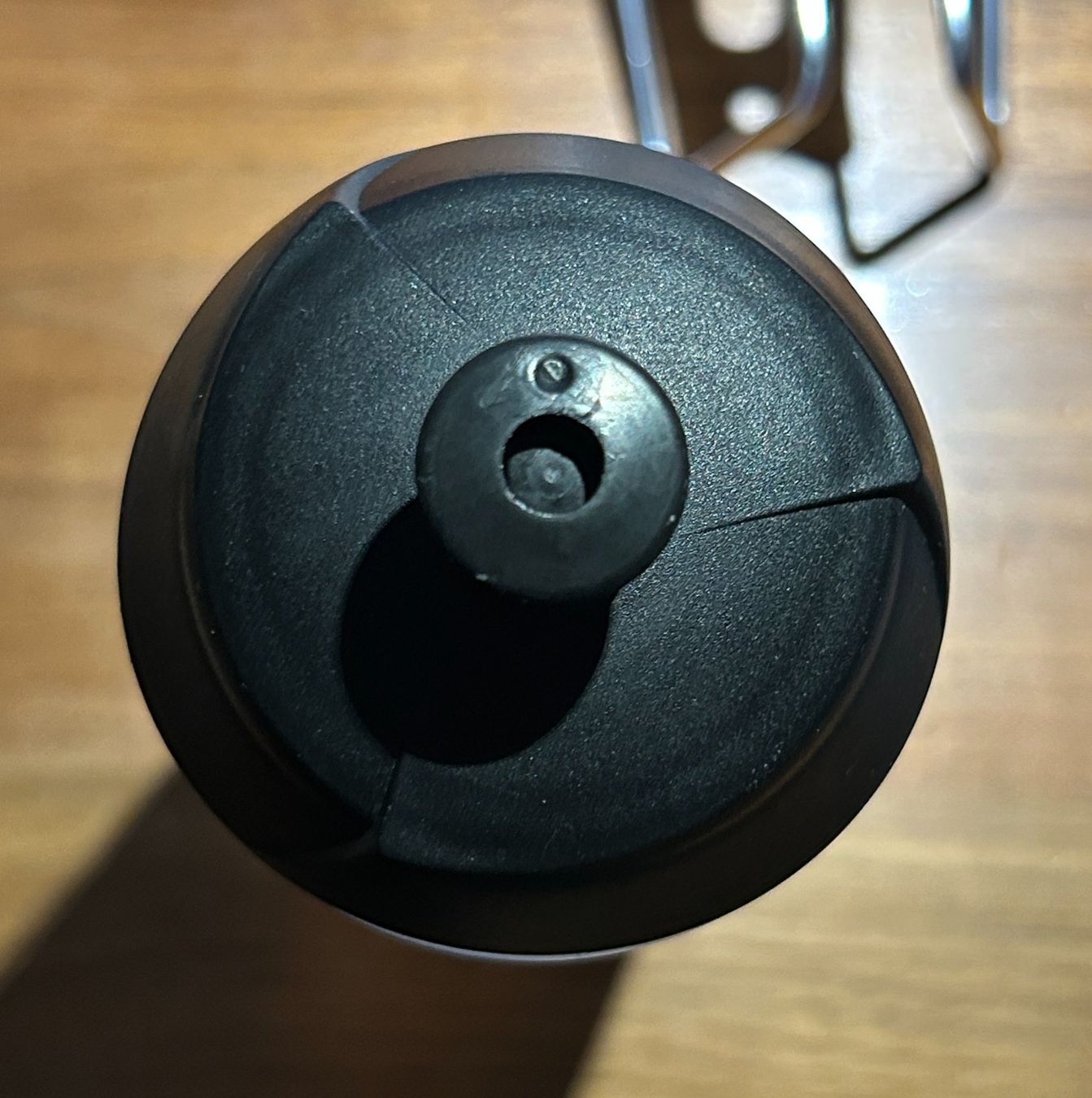Borracce & Thermos: Trinkflasche mit Fahrradhalter – Usato da Basel venduto da arm_gf7p 5