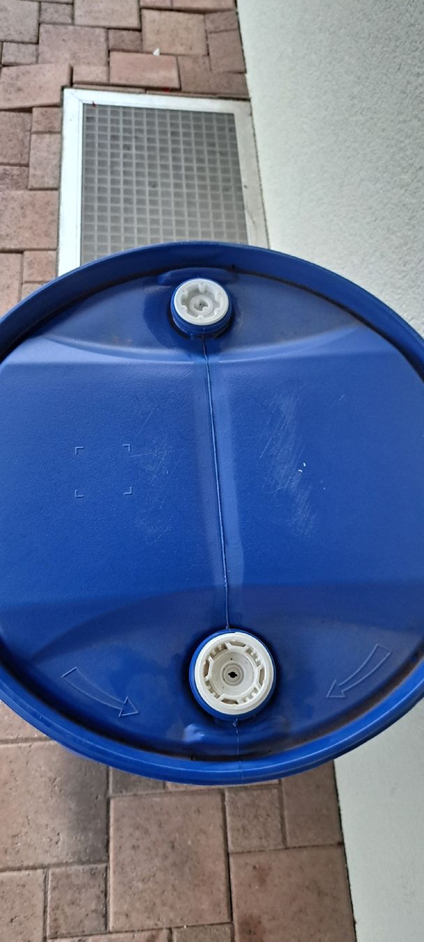 Accessoires: Kunststoff-Spundfass, 220 Liter – Neuf (Voir description) à Winterberg ZH par mel_xn25 1