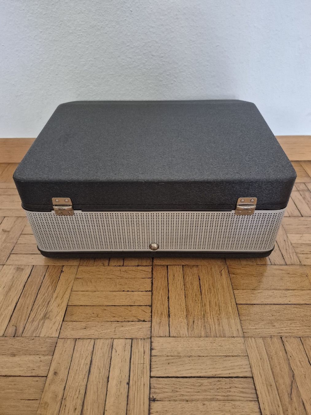 Philips Apparecchi a nastro: Magnetophon Tonbandgerät Philips  – Usato da Bern venduto da san_kcw5 4