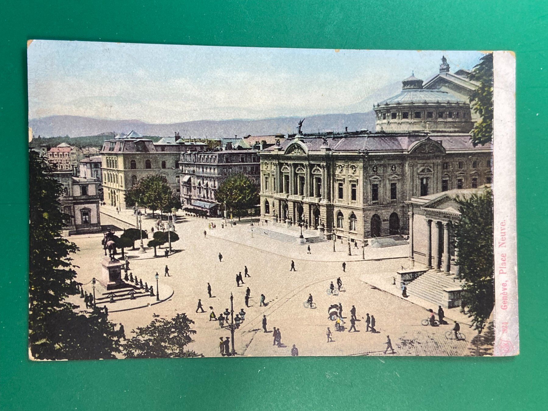 Cartes postales: Genève - Place Neuve - belebt – D'occasion à Steg VS par danwer74
