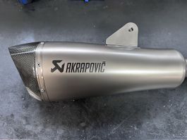 Akrapovic Auspuff Slip-On BMW R1250R M-HALAG008 gebraucht