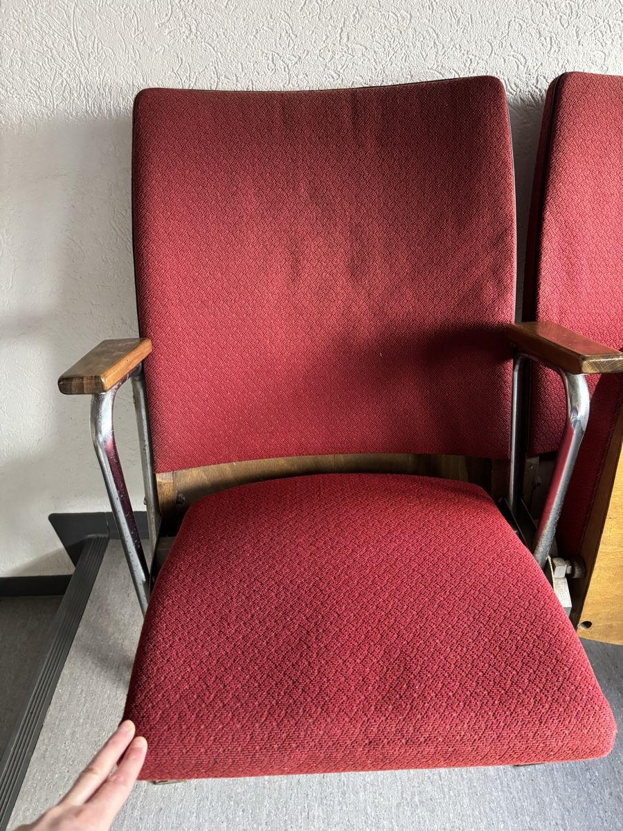 Poltrone: Original DDR Kino Sessel – Usato da Zürich venduto da Uluvuur 6